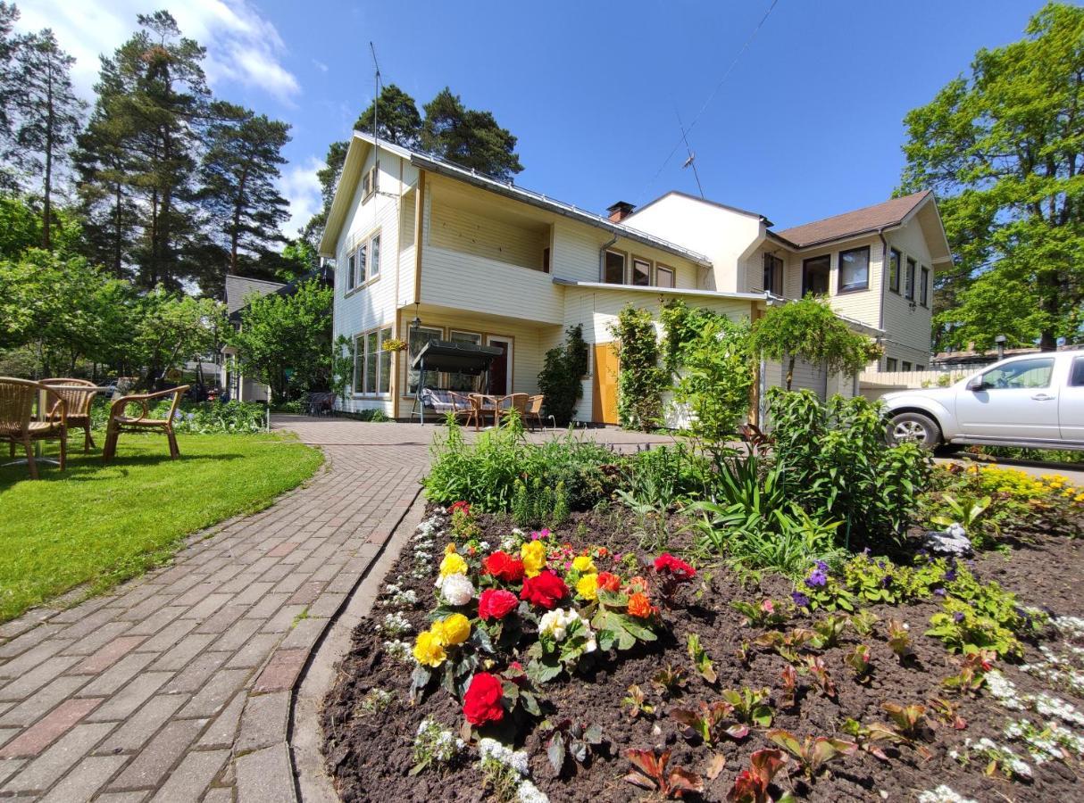 Apartments Elina Viktorijas Street Jurmala Exterior photo